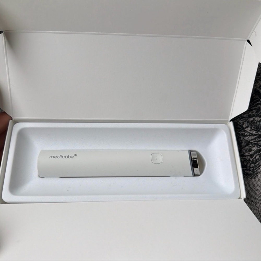 MediCube Booster Pro Mini - white - Picture 10 of 12